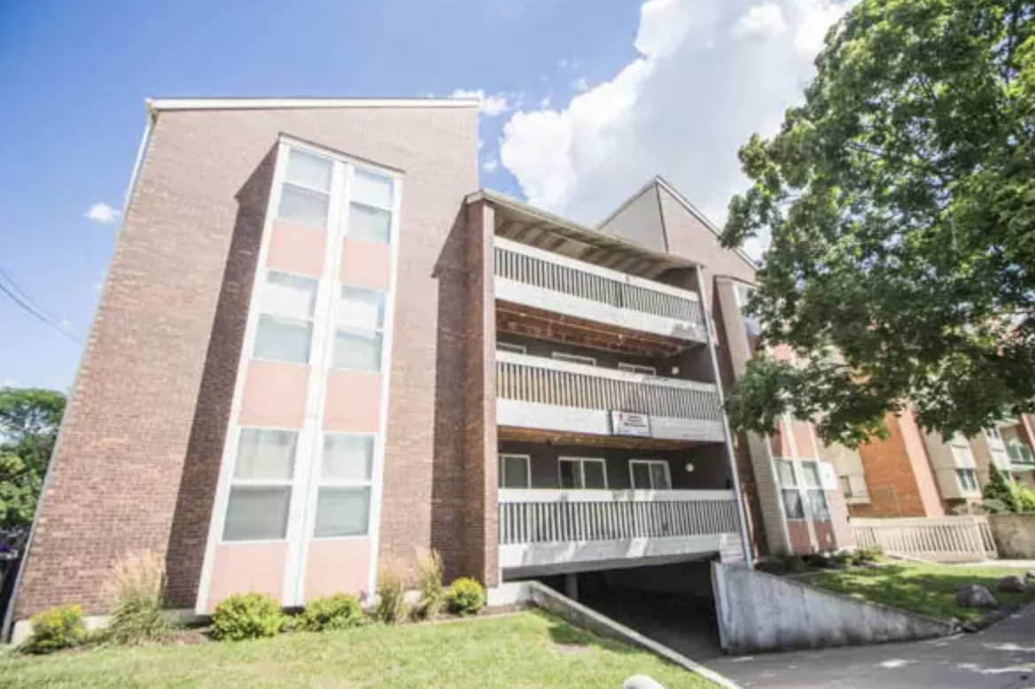 UIUC Apartments & Houses For 202223 College Pads